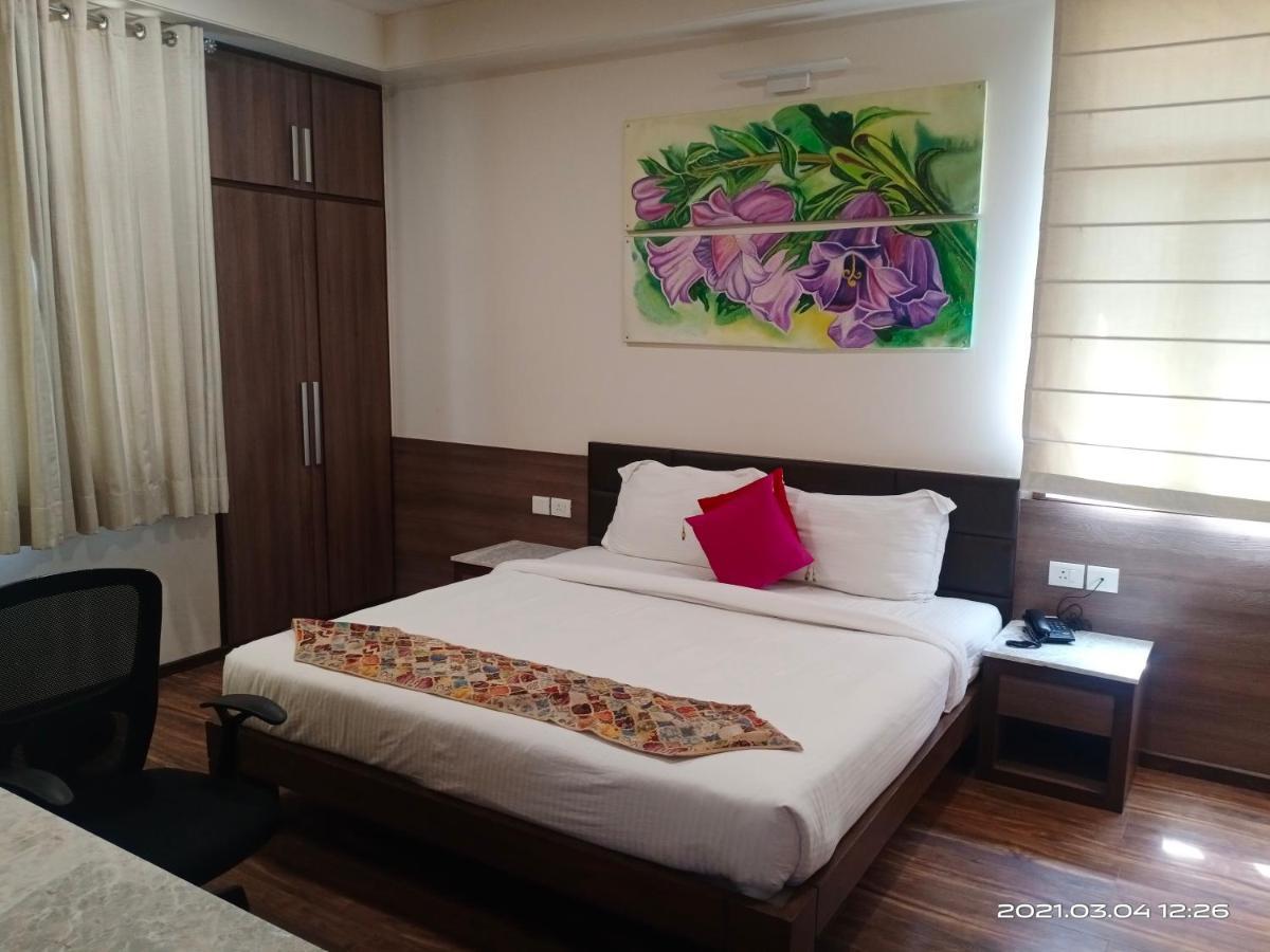 Fleur Hotel Dźajpur Zewnętrze zdjęcie