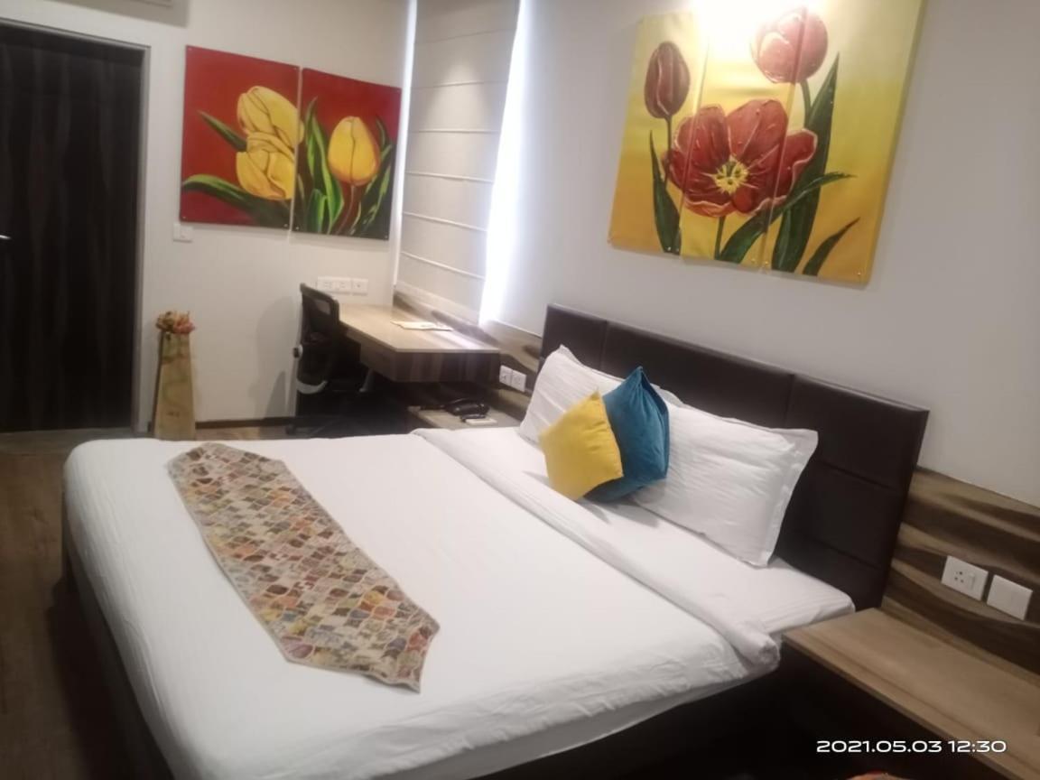 Fleur Hotel Dźajpur Zewnętrze zdjęcie