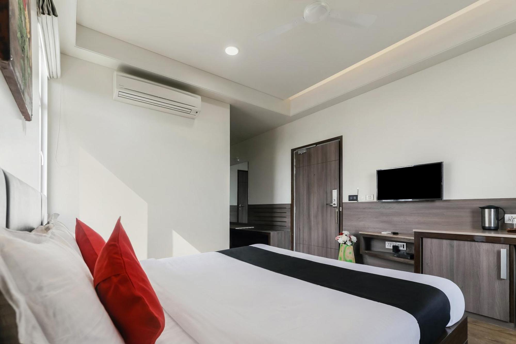 Fleur Hotel Dźajpur Zewnętrze zdjęcie