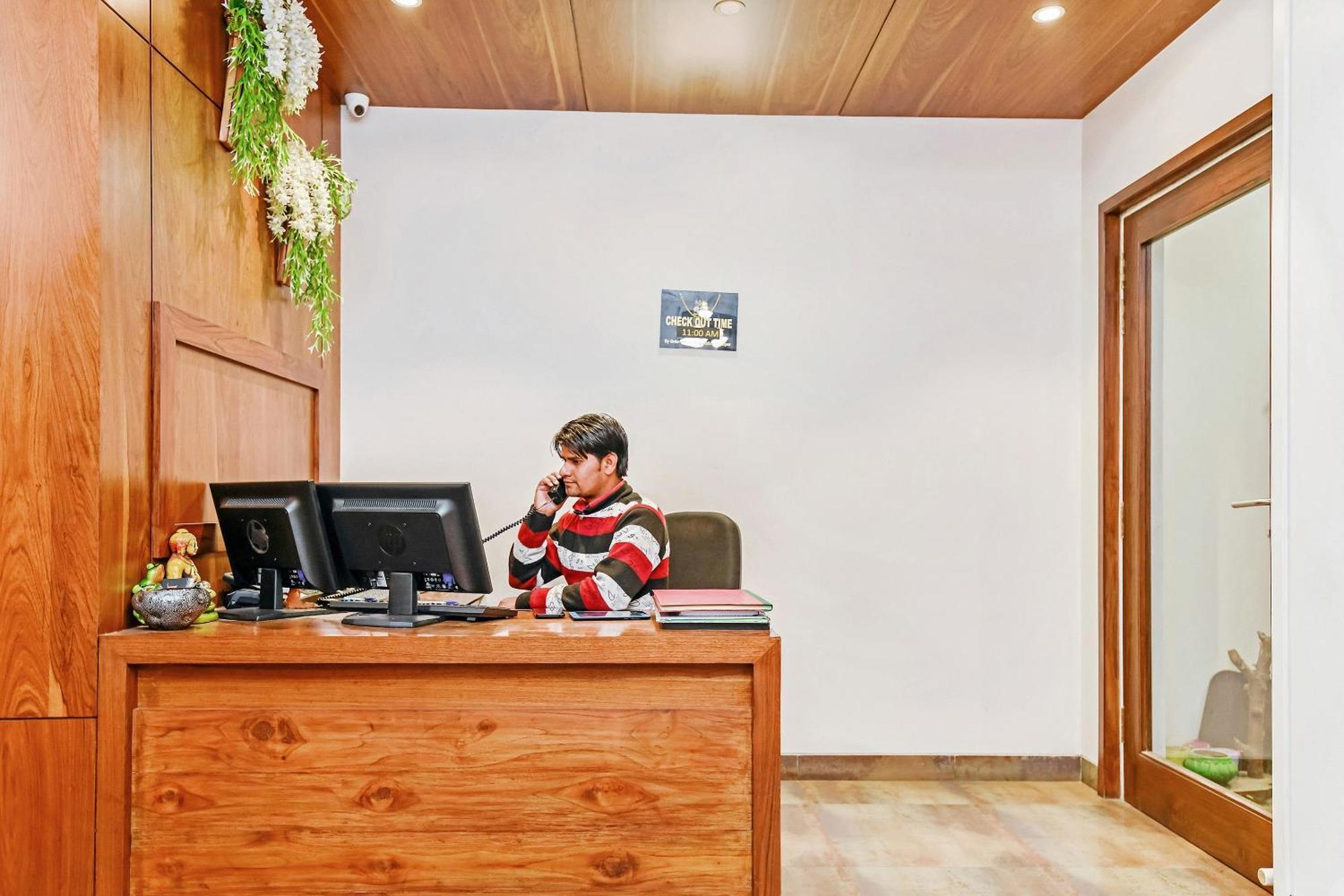 Fleur Hotel Dźajpur Zewnętrze zdjęcie