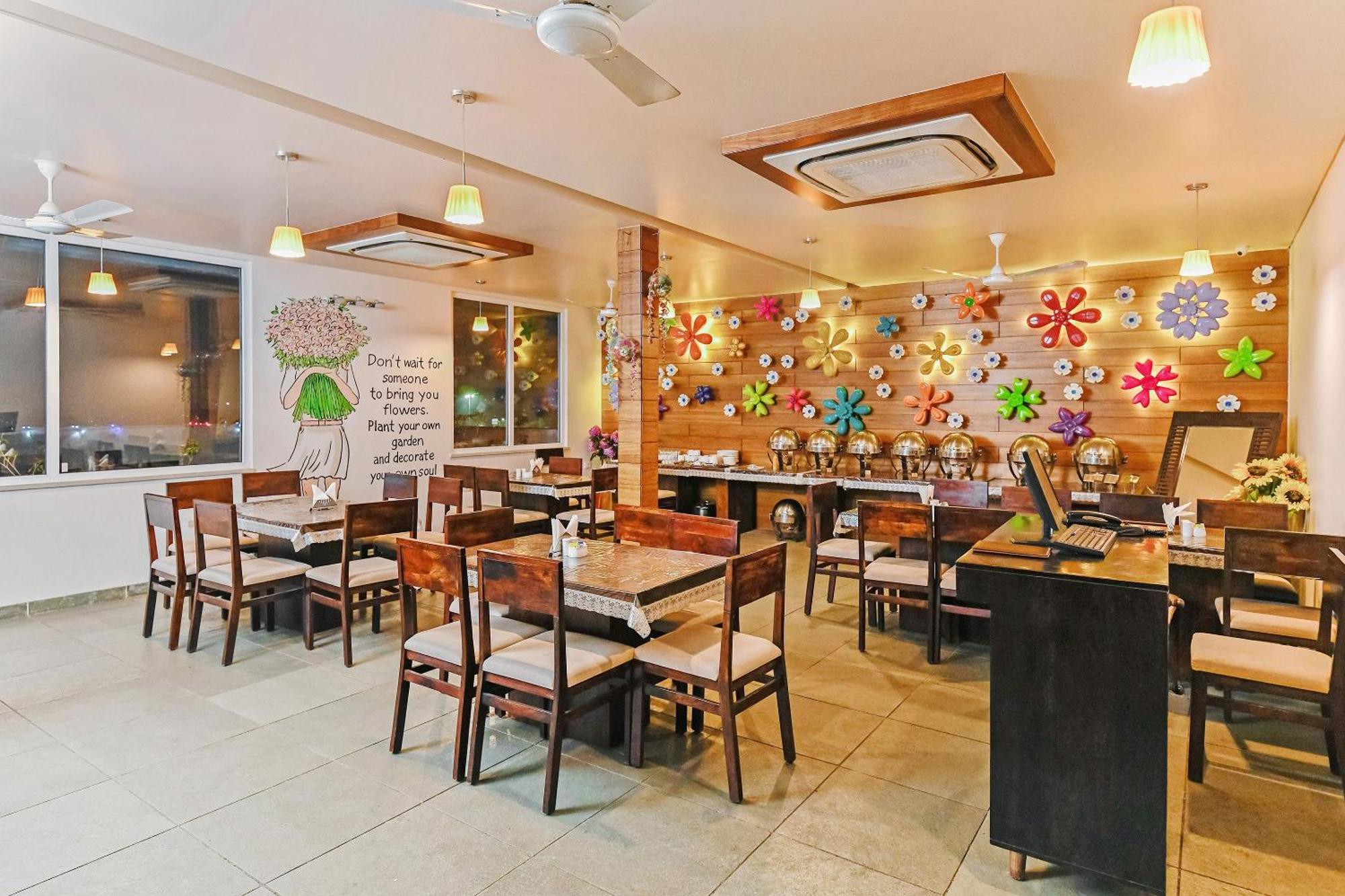 Fleur Hotel Dźajpur Zewnętrze zdjęcie