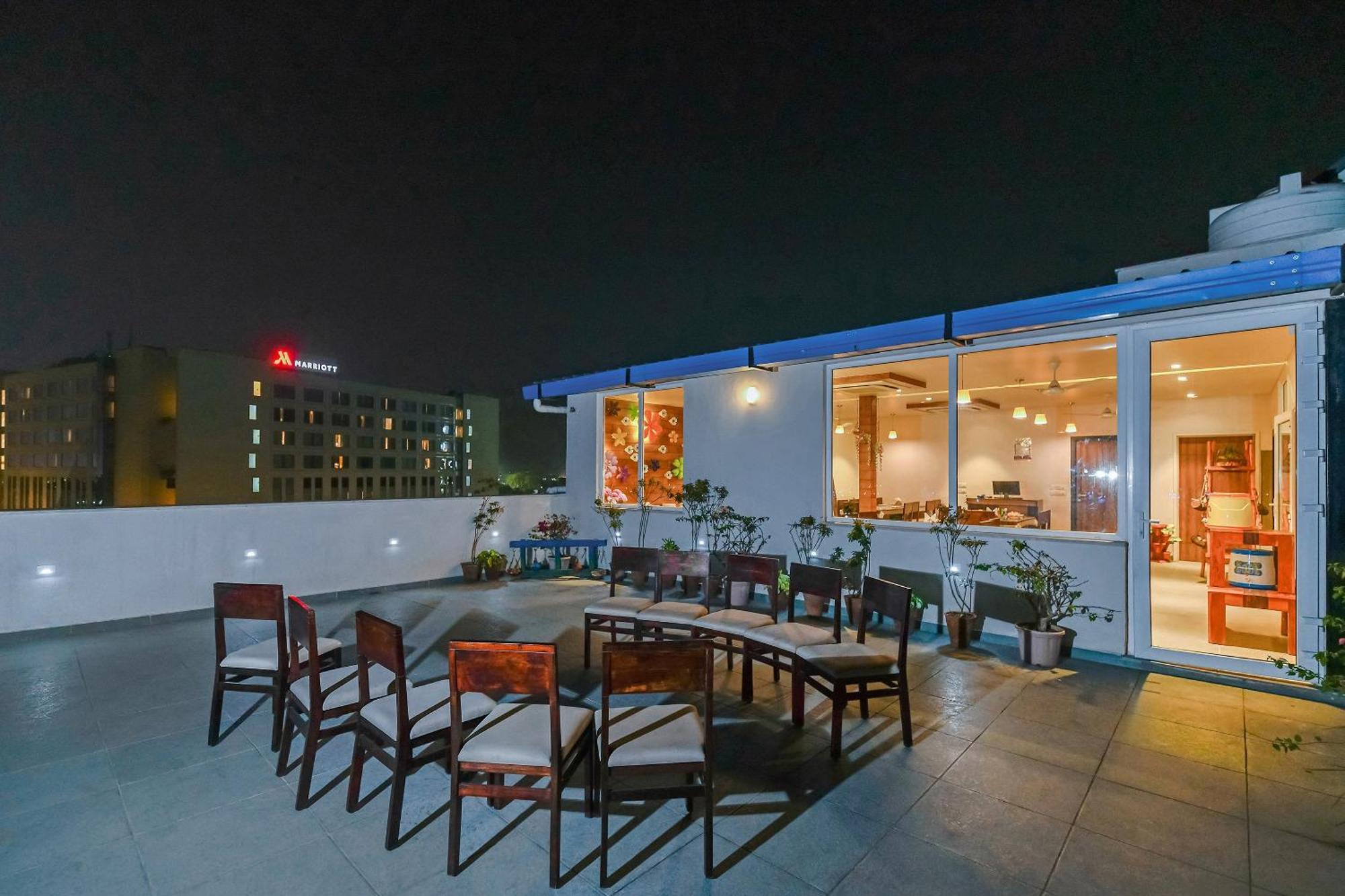 Fleur Hotel Dźajpur Zewnętrze zdjęcie