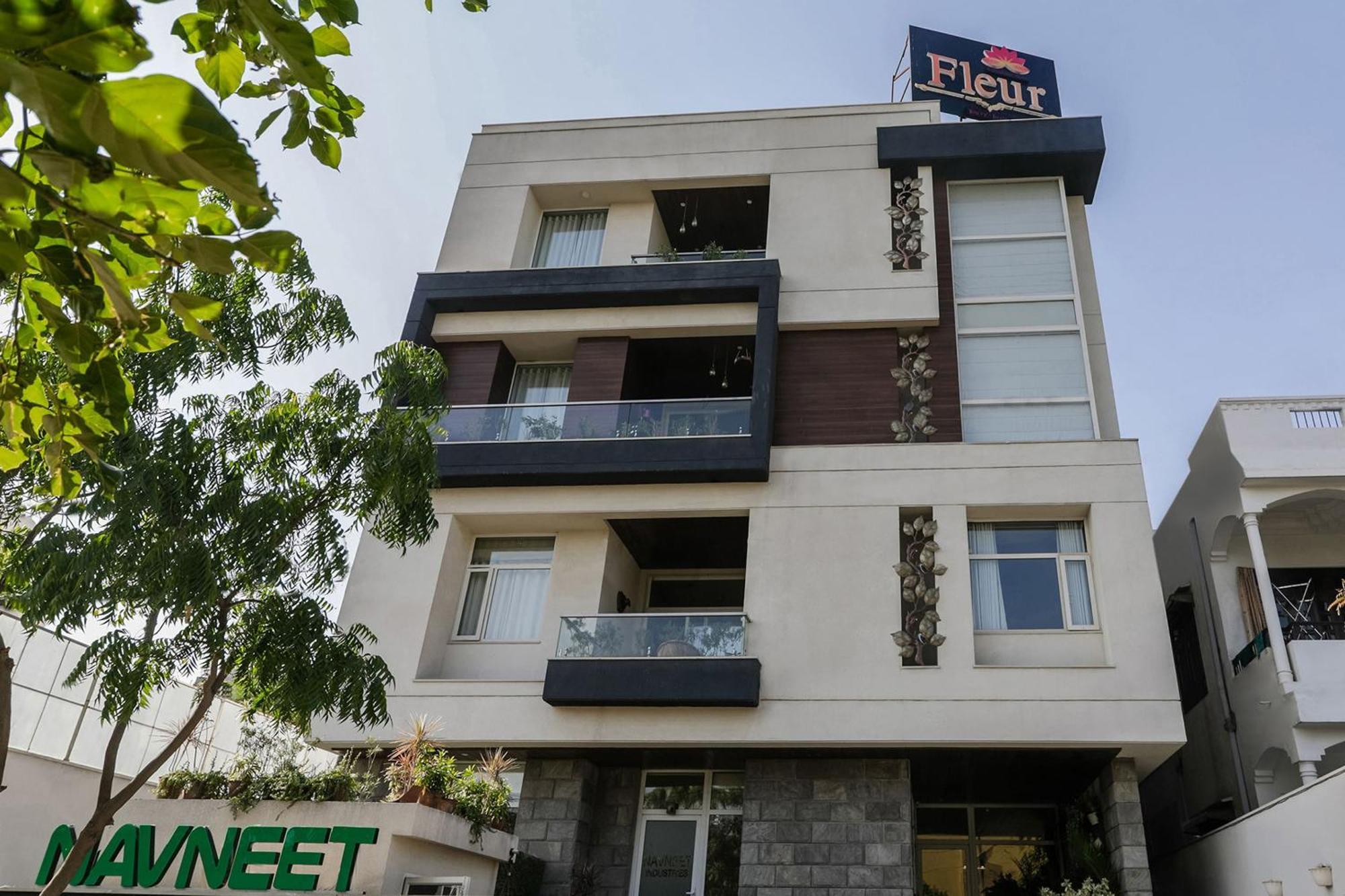 Fleur Hotel Dźajpur Zewnętrze zdjęcie