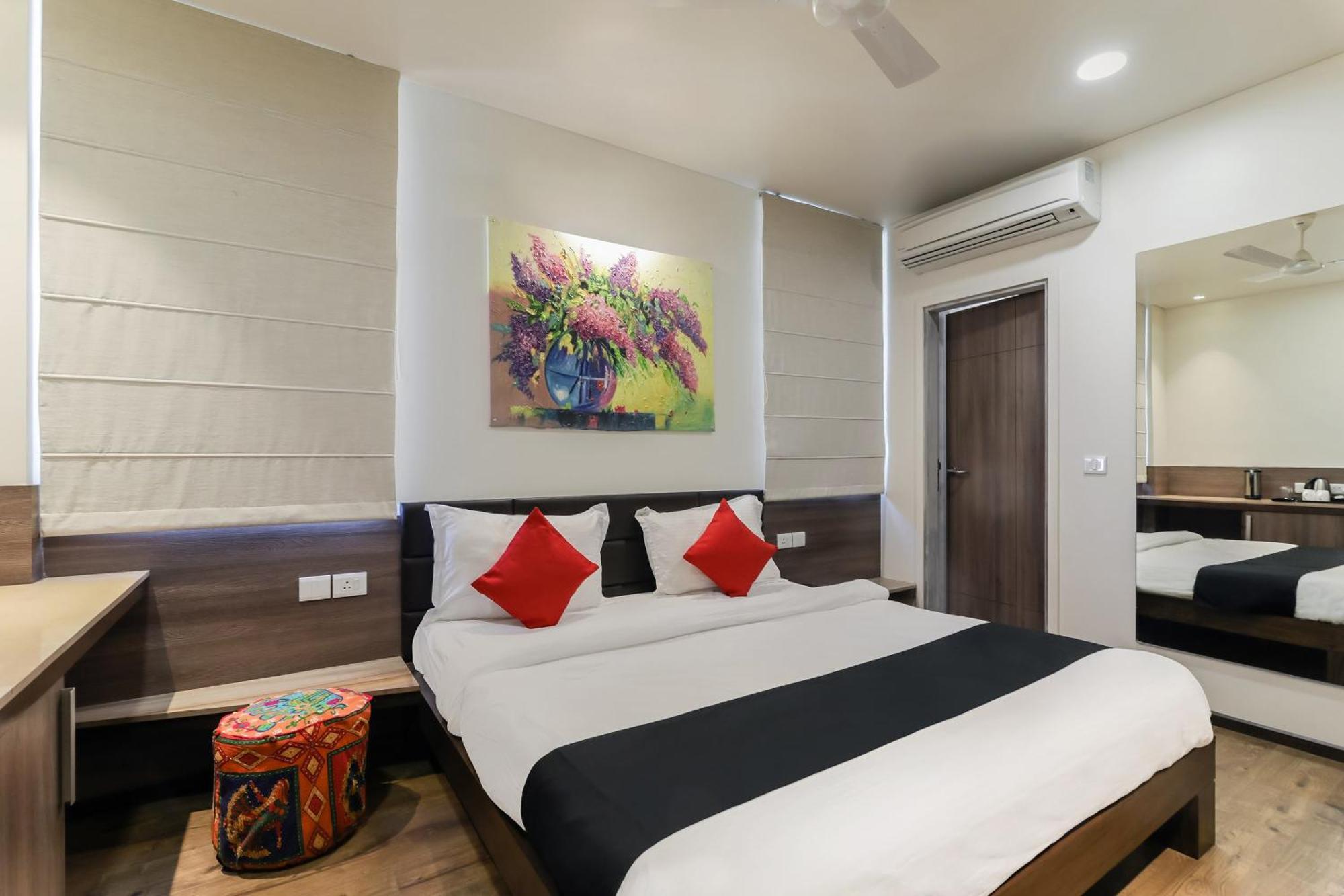 Fleur Hotel Dźajpur Zewnętrze zdjęcie